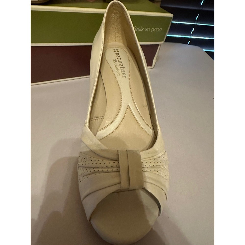 Naturalized berry-dew leather 7.5 NIB - Picture 2 of 8